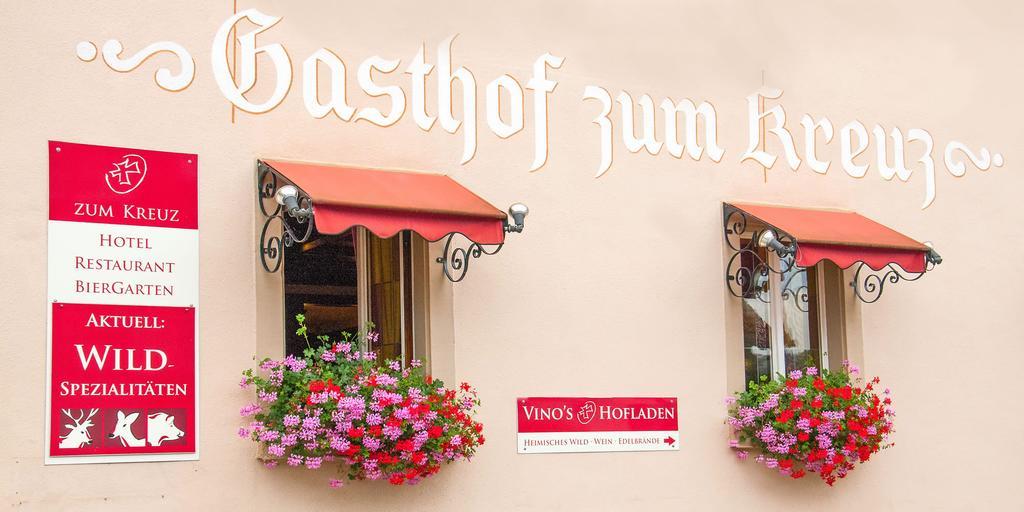 Gasthof Und Pension Zum Kreuz Lautenbach Exterior foto